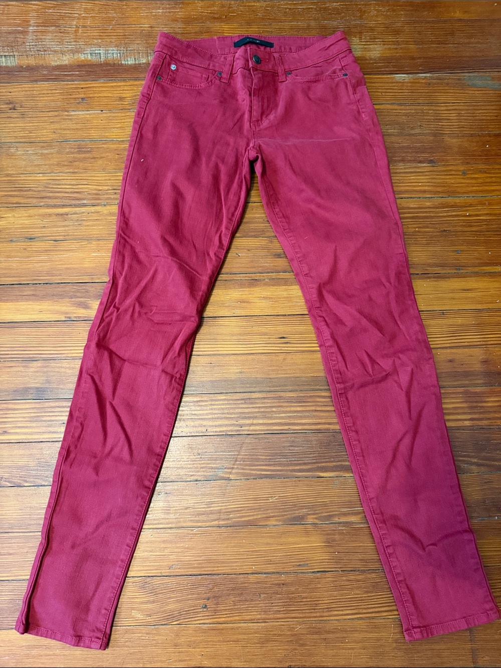 Joe's Jeans Skinny Stretch Jeans in Wine Red Size 27